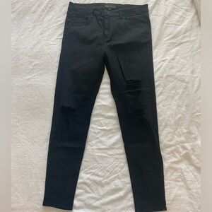 TARGET WILD FABLE black distressed high rise skinny jean
